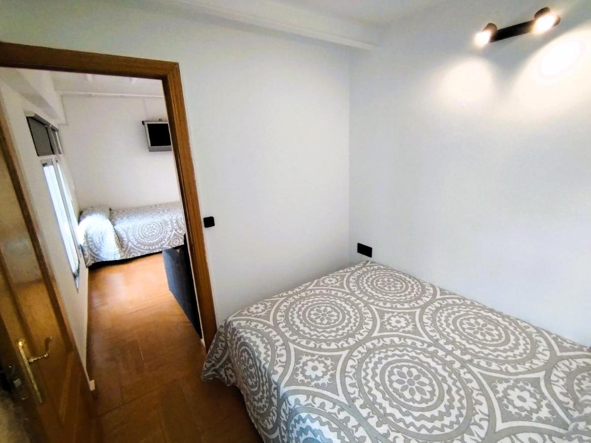 Puerta Del Sol - Apartamento Para 4 Мадрид Экстерьер фото