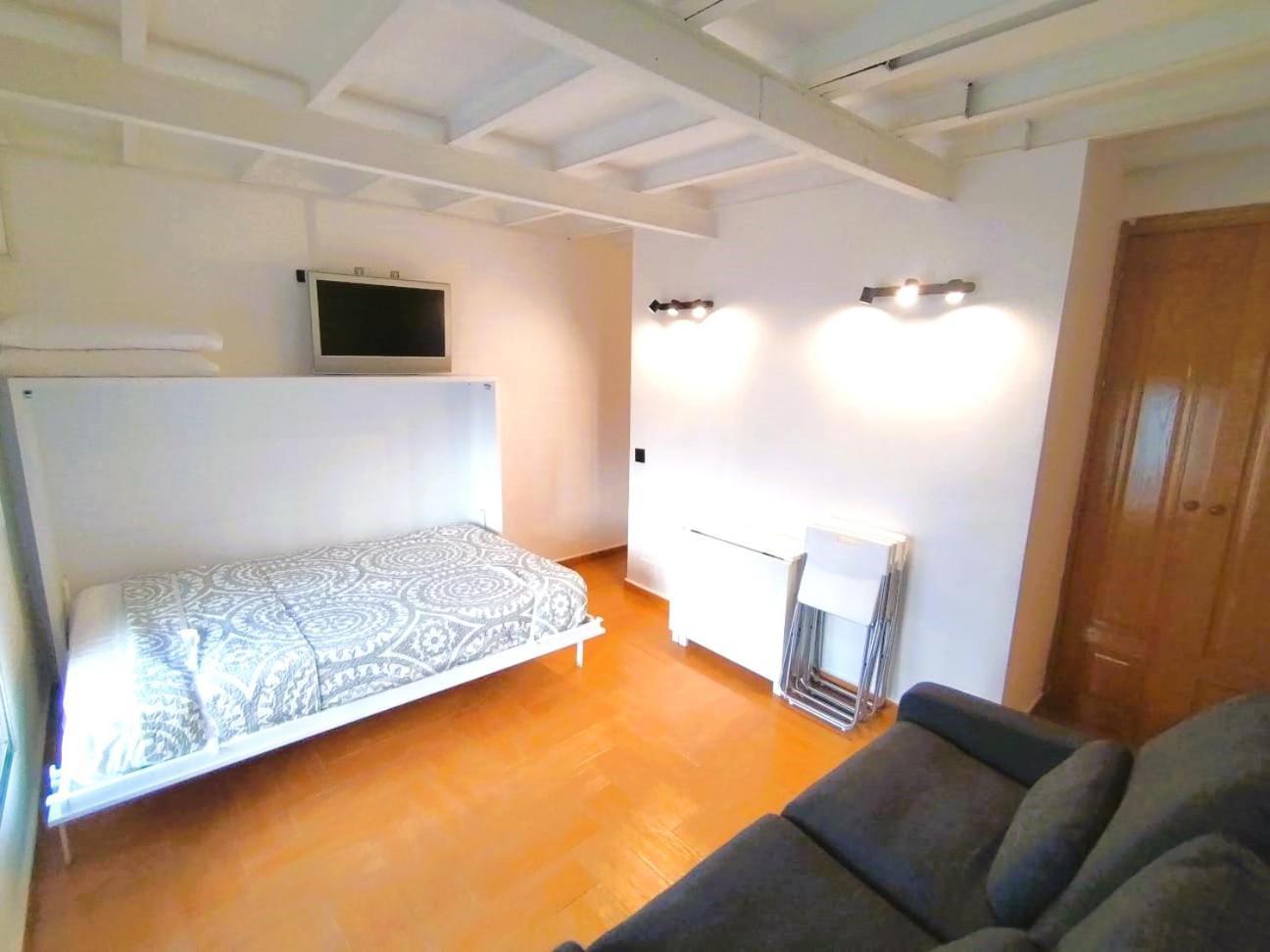 Puerta Del Sol - Apartamento Para 4 Мадрид Экстерьер фото